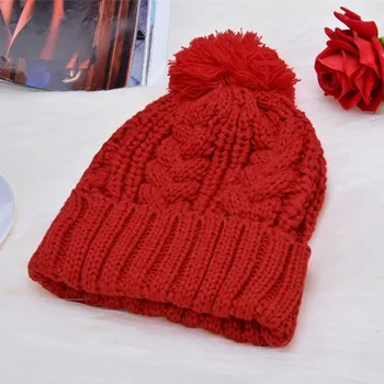 Bijela/siva/crna/crvena Trendy ženske pletene kape ručni rad i šal zimski set pletenje тюбетейки ovratnike