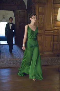 Lovac zelena haljina na Kiru Knightley iz filma Pomirenje razvijen Jacqueline Дюрран duga večernja haljina slavne osobe